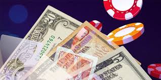 Discover the Benefits of a £3 Deposit Casino Experience -54675246